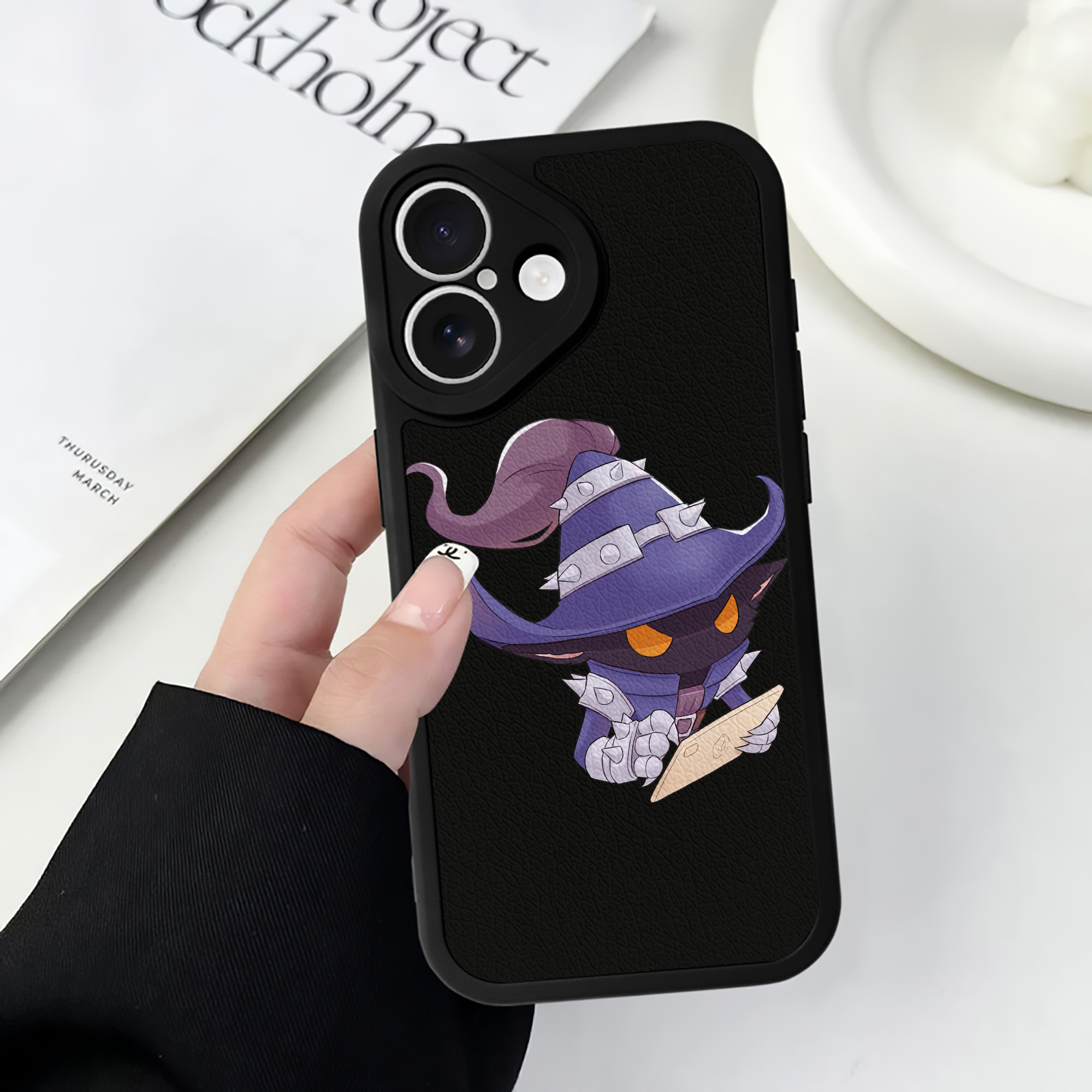 リーグ・オブ・レジェンド League of Legends LOL 【iPhone 16シリーズ対応】シリコンスマホケース（レザー調） 材質：シリコン